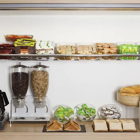 图卢兹拉莫维勒f1酒店 酒店 2*